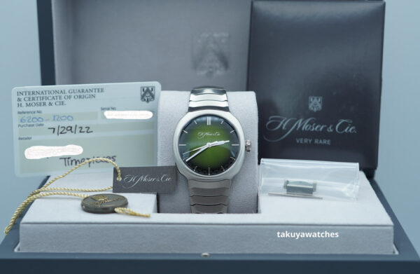 H. Moser & Cie STREAMLINER CENTRE SECONDS MATRIX GREEN FUMÉ DIAL 40MM 2022 FULL SET - Image 2