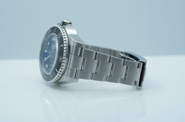 Rolex 126660 DEEPSEA D BLUE DIAL JAMES CAMERON 2021 WARRANTY FULL SET - Image 5