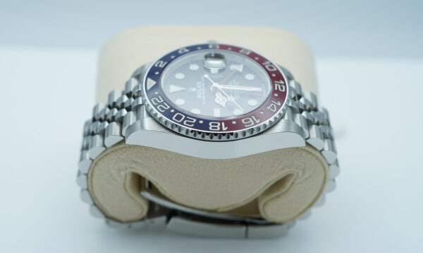 Rolex 126710BLRO PEPSI GMT MASTER II RED BLUE BEZEL JUBILEE BAND 2021 FULL SET - Image 4
