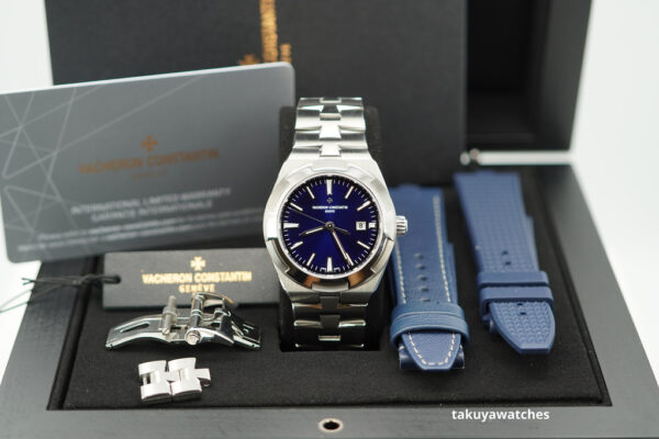 Vacheron CONSTANTIN OVERSEAS 34.5MM 4600V STAINLESS STEEL BLUE DIAL FULL SET - Image 2