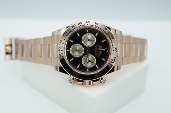 Rolex 126505 DAYTONA ROSE GOLD BLACK AND SUNDUST DIAL NEW MODEL 2024 FULL SET - Image 9