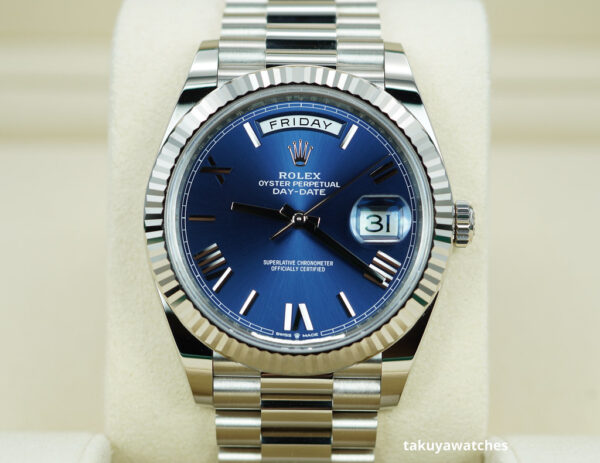 Rolex 228239 DAY DATE 40 WHITE GOLD BLUE ROMAN DIAL 2022 COMPLETE SET