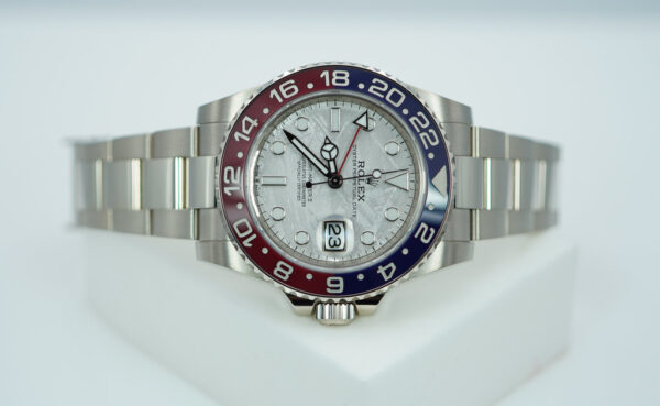 Rolex 126719BLRO GMT MASTER 2 WHITE GOLD PEPSI METEORITE DIAL 2023 FULL SET - Image 9