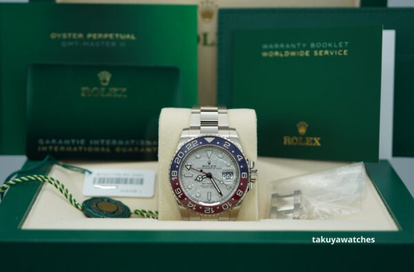 Rolex 126719BLRO GMT MASTER 2 WHITE GOLD PEPSI METEORITE DIAL 2023 FULL SET - Image 2