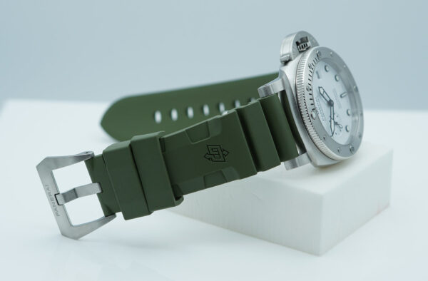 PANERAI PAM 1226 SUBMERSIBLE QuarantaQuattro Bianco Dial 2023 FULL SET - Image 5