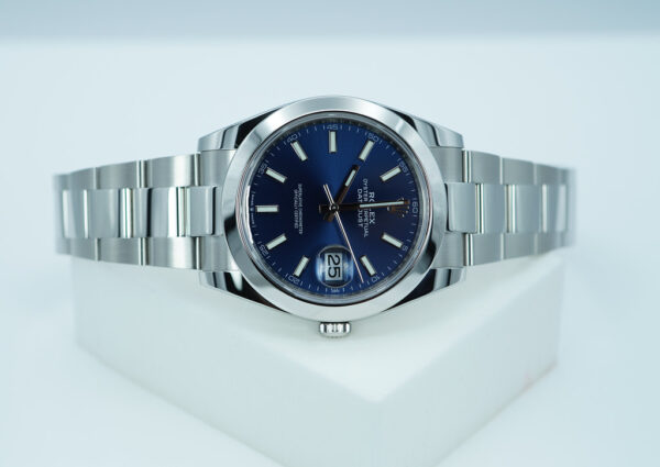 Rolex 126300 DATEJUST 41 BLUE STICK DIAL OYSTER BAND 2024 WARRANTY FULL SET - Image 9