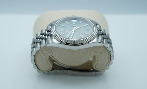 BRAND NEW Rolex 126334 DATEJUST 41 FLUTED BEZEL MINT GREEN DIAL JUBILEE 2024 FULL SET - Image 4