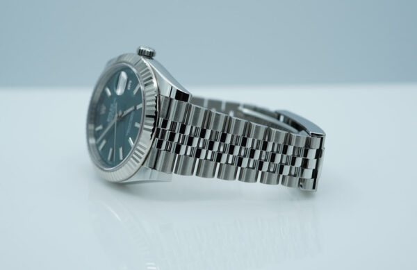 BRAND NEW Rolex 126334 DATEJUST 41 FLUTED BEZEL MINT GREEN DIAL JUBILEE 2024 FULL SET - Image 5