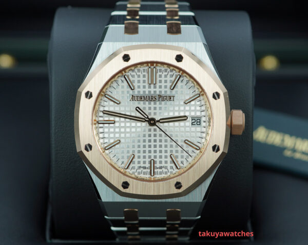 BRAND NEW Audemars PIGUET ROYAL OAK 15550SR ROSE GOLD STEEL WHITE DIAL 2024 FULL SET