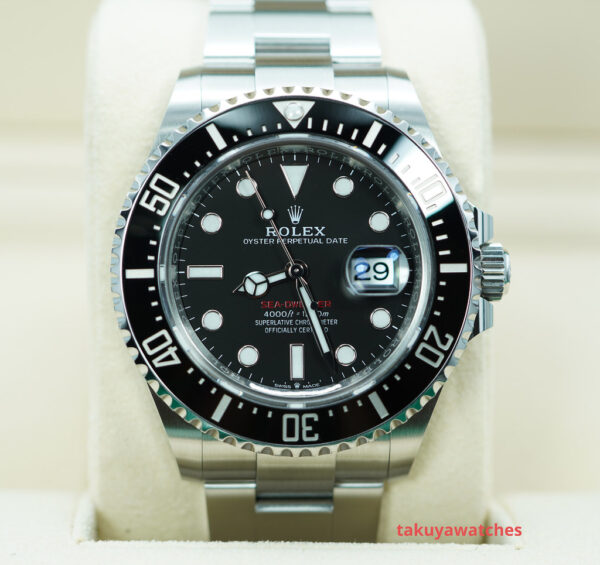 Rolex 126600 SEA-DWELLER CYCLOPS RED TEXT 2022 WARRANTY COMPLETE SET
