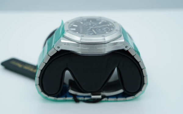 BRAND NEW Audemars PIGUET ROYAL OAK CHRONOGRAPH 50TH ANNIVESARY 26240ST GREEN DIAL FULL SET - Image 4