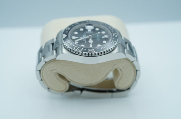 Rolex 126710GRNR GMT MASTER II BLACK GREY BEZEL OYSTER BAND 2024 FULL SET - Image 4