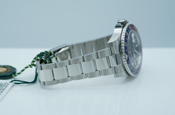 BRAND NEW Rolex 126710BLRO PEPSI GMT MASTER II RED BLUE BEZEL OYSTER 2024 FULL SET - Image 6