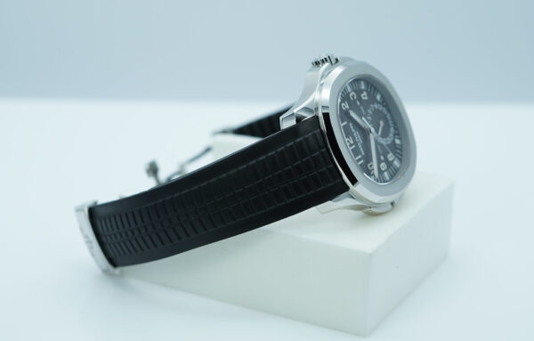 Patek PHILIPPE 5164A AQUANAUT TRAVEL TIME STAINLESS STEEL 2021 COMPLETE SET - Image 6