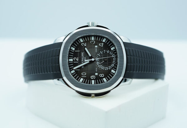 Patek PHILIPPE 5164A AQUANAUT TRAVEL TIME STAINLESS STEEL 2021 COMPLETE SET - Image 11