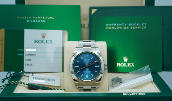 Rolex 116400GV MILGAUSS GREEN CRYSTAL Z BLUE DIAL 2019 COMPLETE SET - Image 2