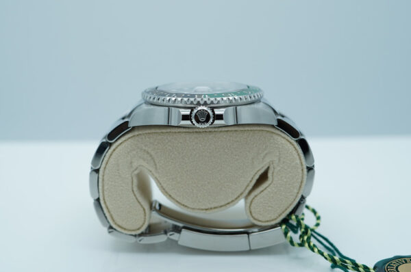 BRAND NEW Rolex 126720VTNR GMT MASTER 2 LEFTY SPRITE GREEN BLACK BEZEL 2024 FULL SET - Image 3