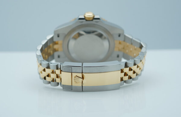 Rolex 126713GRNR GMT MASTER 2 GREY BLACK BEZEL JUBILEE BAND 2023 FULL SET - Image 7