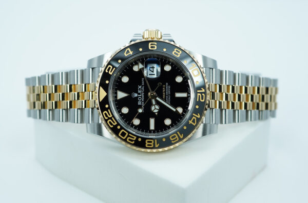 Rolex 126713GRNR GMT MASTER 2 GREY BLACK BEZEL JUBILEE BAND 2023 FULL SET - Image 10