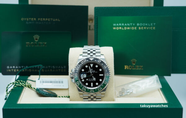 Rolex 126720VTNR GMT MASTER 2 LEFTY BLACK GREEN SPRITE JUBILEE BAND 2023 FULL SET - Image 2