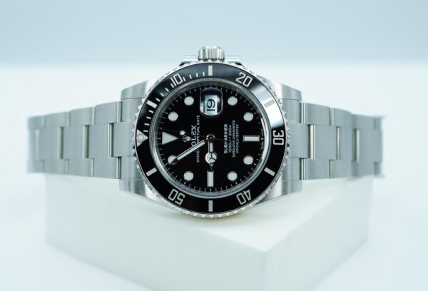 Rolex 126610LN SUBMARINER DATE 41 NEW MODEL 2023 WARRANTY COMPLETE SET - Image 10