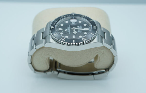 Rolex 126610LN SUBMARINER DATE 41 NEW MODEL 2023 WARRANTY COMPLETE SET - Image 6