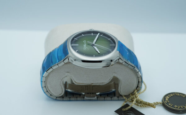 BRAND NEW H. Moser & Cie STREAMLINER CENTRE SECONDS MATRIX GREEN FUMÉ DIAL FULL SET - Image 4