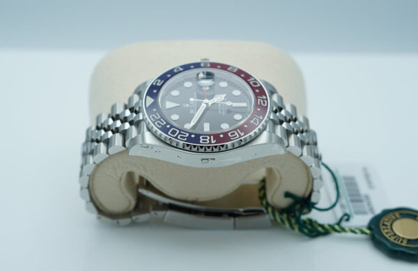 BRAND NEW Rolex 126710BLRO PEPSI GMT MASTER II RED BLUE JUBILEE BAND 2024 FULL SET - Image 4