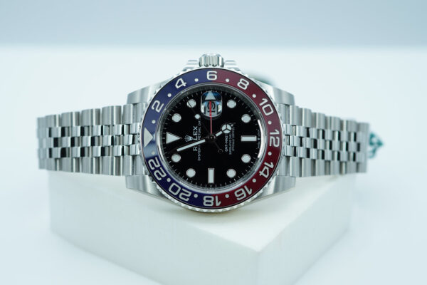 BRAND NEW Rolex 126710BLRO PEPSI GMT MASTER II RED BLUE JUBILEE BAND 2024 FULL SET - Image 10