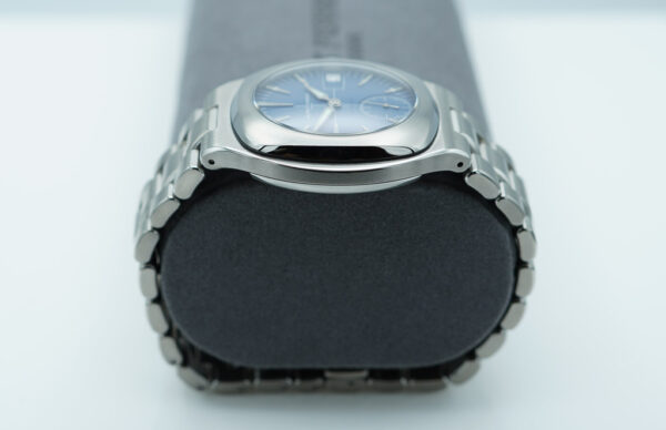 BRAND NEW Laurent Ferrier SPORT AUTO TITANIUM BLUE DIAL 2024 WARRANTY COMPLETE SET - Image 4