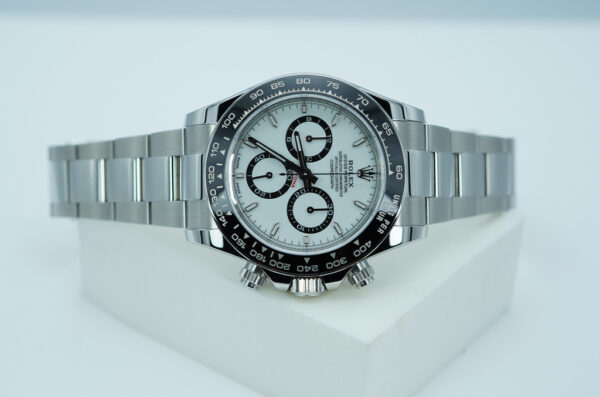 Rolex 126500LN DAYTONA STAINLESS STEEL WHITE DIAL NEW MODEL 2024 FULL SET - Image 9