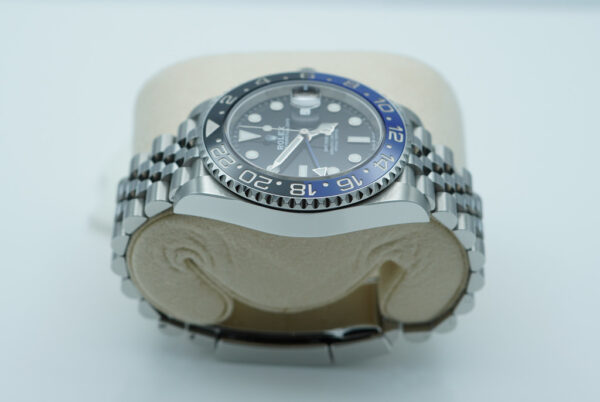 Rolex 126710BLNR GMT MASTER 2 BLACK BLUE BEZEL JUBILEE 2022 WARRANTY FULL SET - Image 4