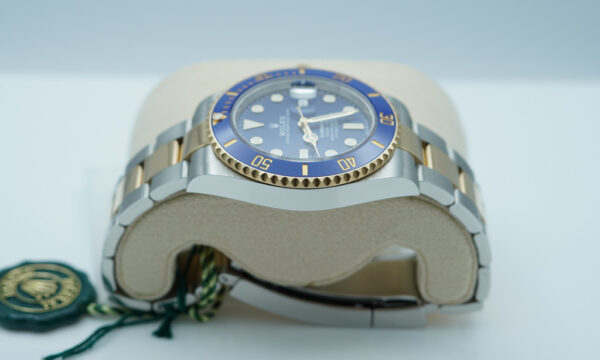 NEW Rolex 126613LB SUBMARINER BLUESY YELLOW GOLD STEEL BLUE DIAL 2023 FULL SET - Image 4