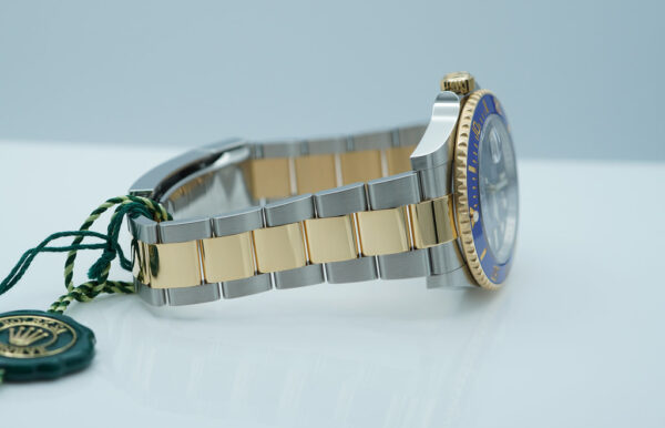 NEW Rolex 126613LB SUBMARINER BLUESY YELLOW GOLD STEEL BLUE DIAL 2023 FULL SET - Image 6