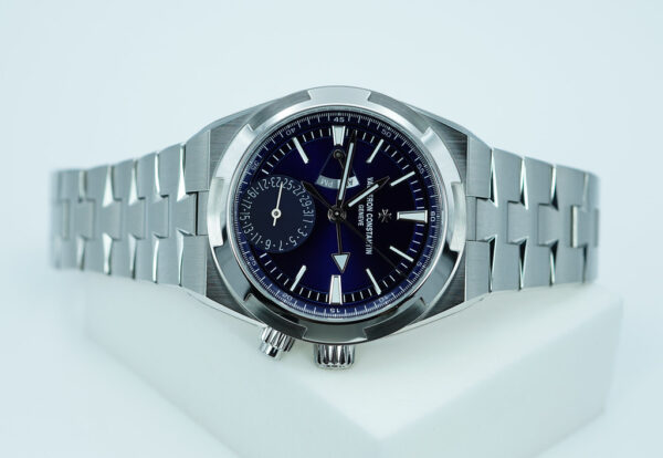 Vacheron CONSTANTIN OVERSEAS DUAL TIME 7920V BLUE DIAL NEW MODEL FULL SET - Image 9