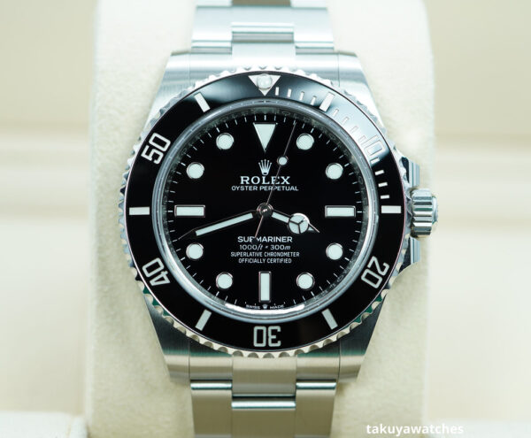 Rolex 124060 SUBMARINER NO DATE 41MM 2023 WARRANTY COMPLETE SET