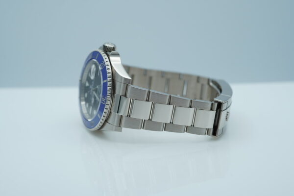 Rolex 126619LB SUBMARINER 41 18K WHITE GOLD BLUE BEZEL 2021 WARRANTY FULL SET - Image 5