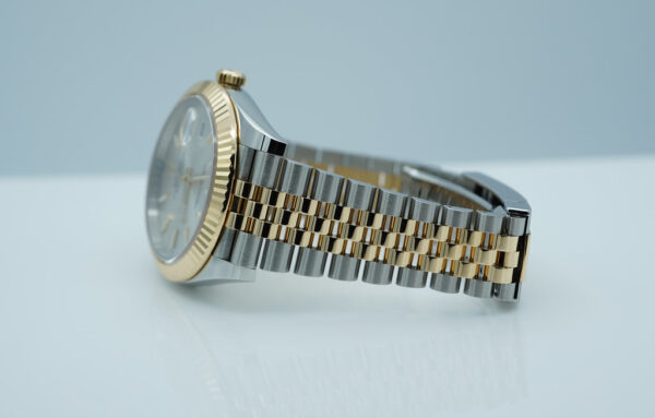 Rolex 126333 DATEJUST 41 YELLOW GOLD STEEL SILVER DIAL JUBILEE 2021 WARRANTY - Image 5