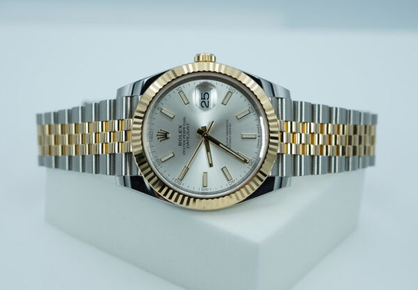 Rolex 126333 DATEJUST 41 YELLOW GOLD STEEL SILVER DIAL JUBILEE 2021 WARRANTY - Image 10