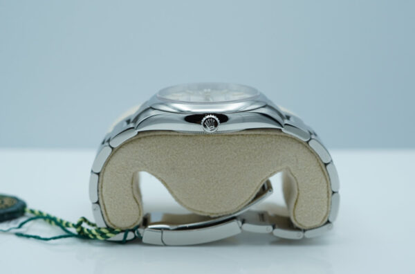 NEW Rolex 124300 OYSTER PERPETUAL 41 SILVER DIAL 2023 WARRANTY COMPLETE SET - Image 3