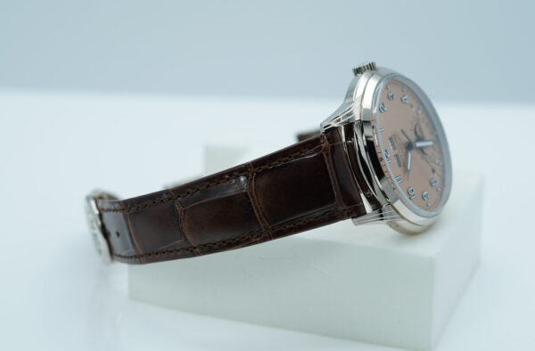 Patek PHILIPPE 5320G PERPETUAL CALENDAR WHITE GOLD SALMON DIAL 2023 FULL SET - Image 6
