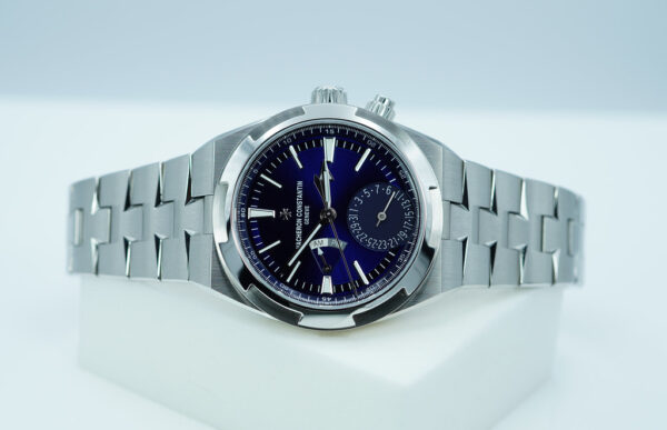 Vacheron CONSTANTIN OVERSEAS DUAL TIME 7920V BLUE DIAL 2024 NEW MODEL FULL SET - Image 10