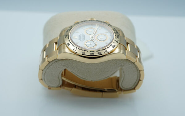 Rolex 126508 DAYTONA 18K YELLOW GOLD WHITE DIAL NEW MODEL 2024 FULL SET - Image 4