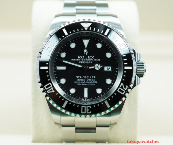 Rolex 126660 DEEPSEA SEA-DWELLER BLACK DIAL 2021 WARRANTY COMPLETE SET