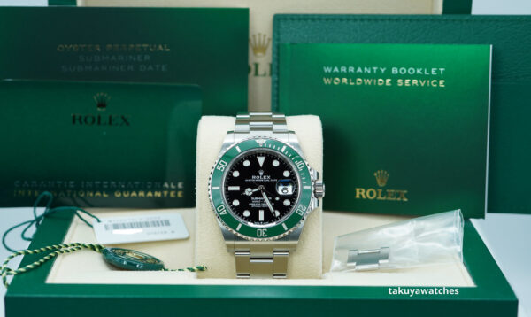 Rolex 126610LV SUBMARINER 41 GREEN MK1 BEZEL STARBUCKS 2022 WARRANTY FULL SET - Image 2