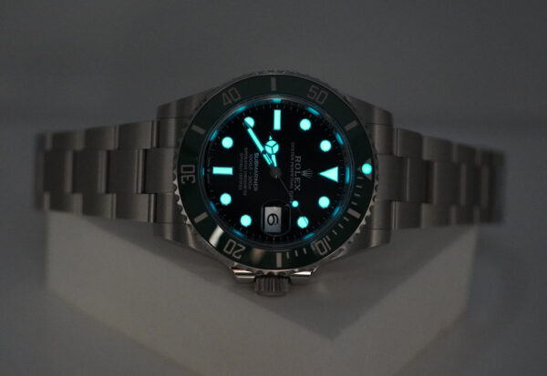 Rolex 126610LV SUBMARINER 41 GREEN MK1 BEZEL STARBUCKS 2022 WARRANTY FULL SET - Image 11