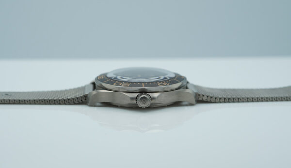 Omega SEAMASTER DIVER 300M 007 JAMES BOND TITANIUM BRACELET 2023 FULL SET - Image 3