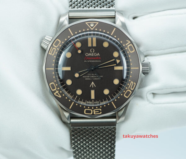 Omega SEAMASTER DIVER 300M 007 JAMES BOND TITANIUM BRACELET 2023 FULL SET