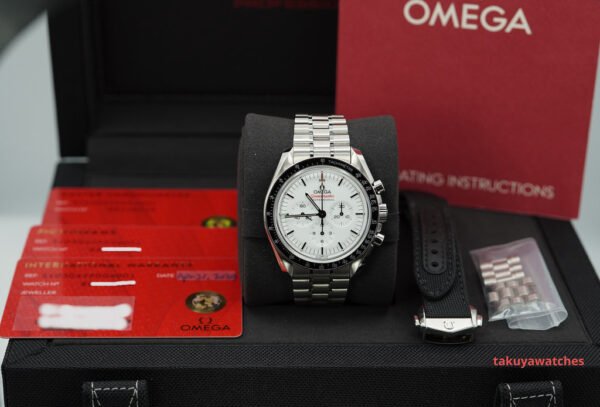 Omega SPEEDMASTER PROFESSIONAL MOONWATCH WHITE DIAL 2024 EXTRA STRAP FULL SET - Image 2