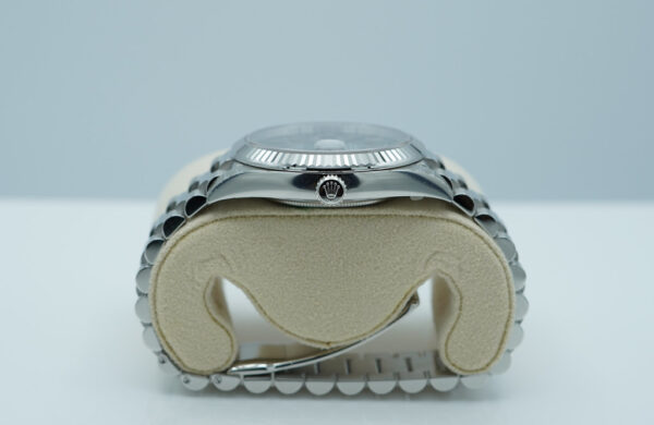MINT Rolex 228236 DAY DATE PLATINUM FLUTED BEZEL ARABIC GREEN DIAL 2024 RARE FULL SET - Image 3